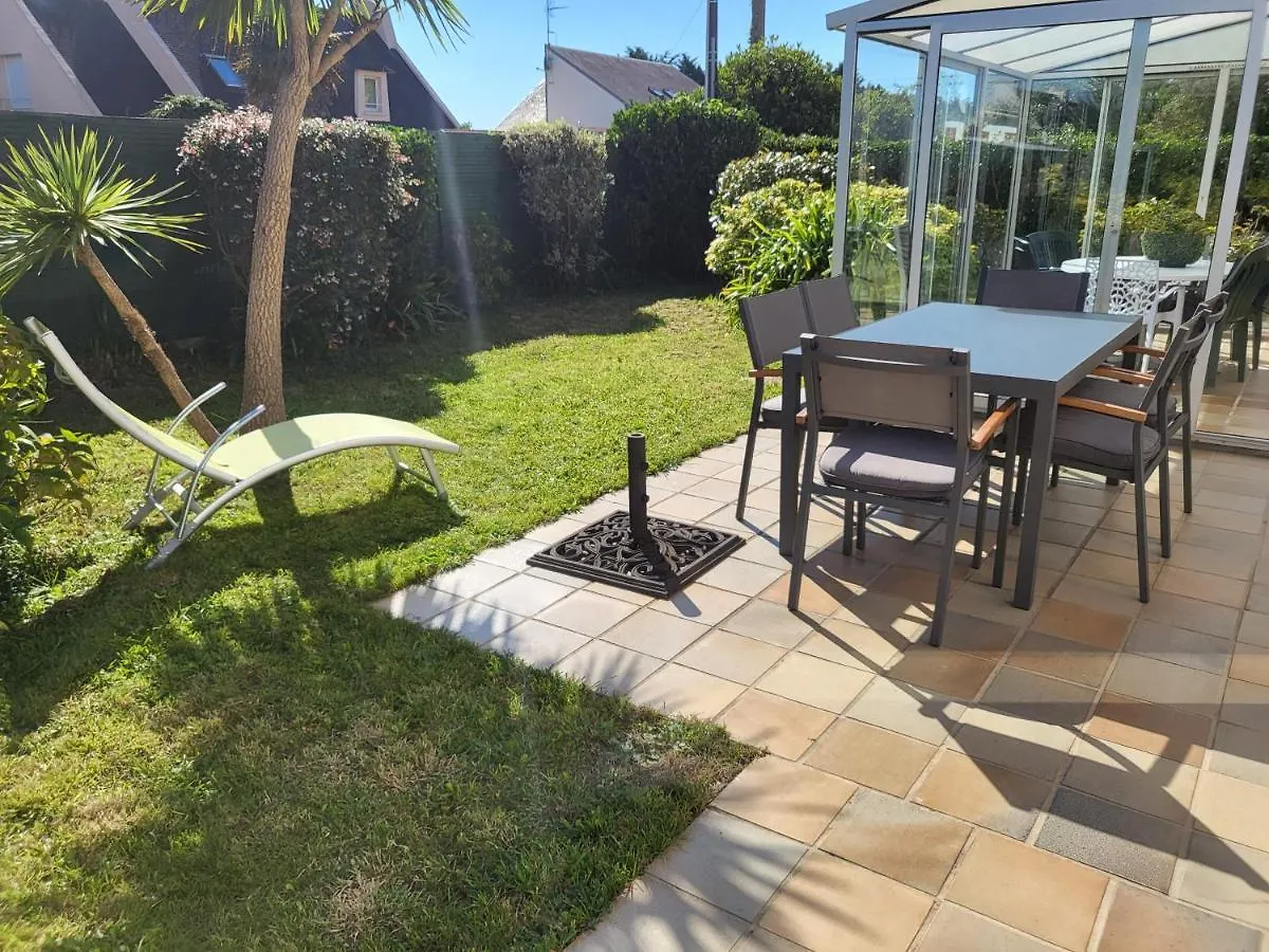Maison De Kerleven Plage La Foret-Fouesnant 0*,  France